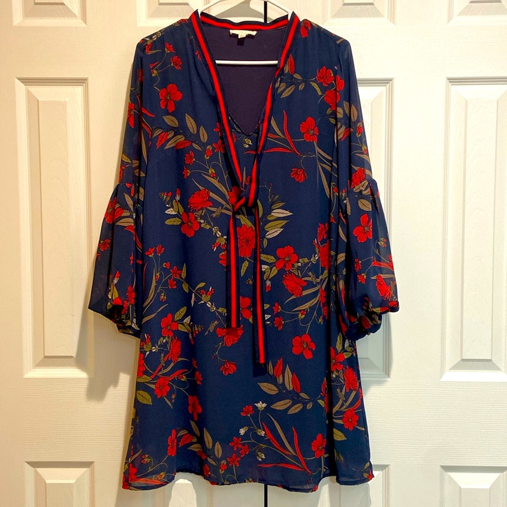 Women Large blue floral knee length dress